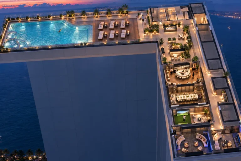 Floor Plans & Unit Views (8)